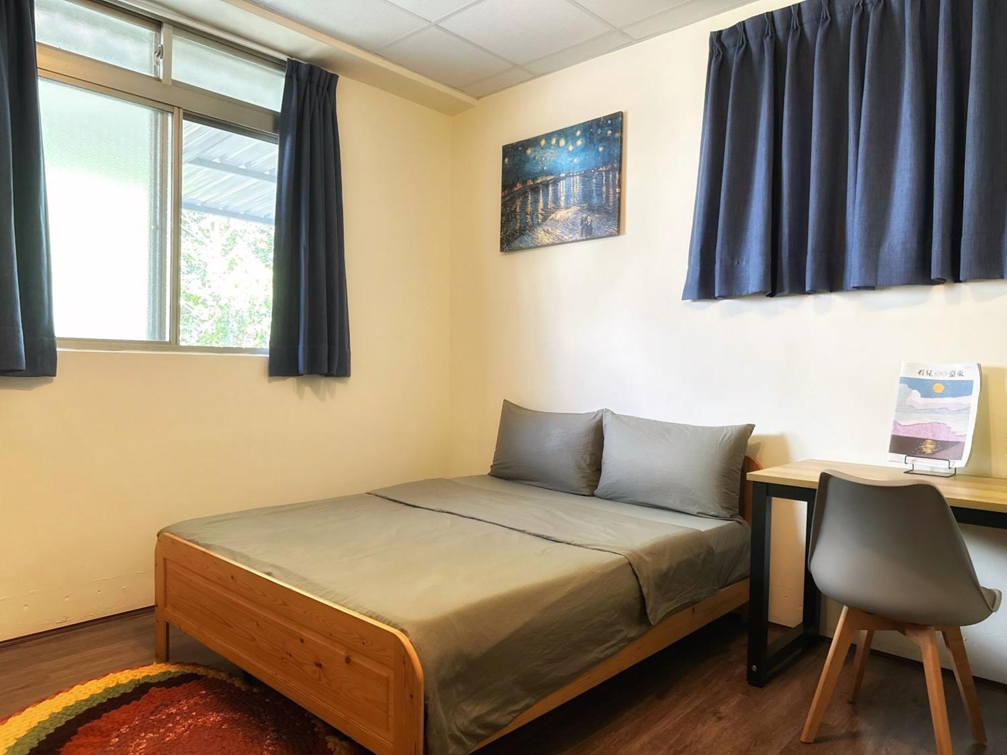 Dulan The Travel Bug Bistro Inn Донгхе Екстериор снимка