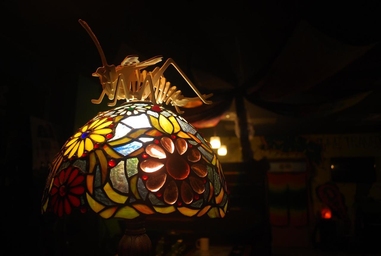 Dulan The Travel Bug Bistro Inn Донгхе Екстериор снимка